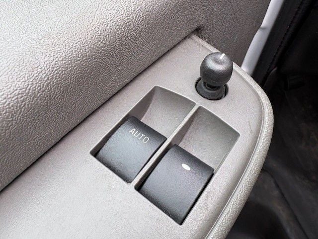 2025 Chevrolet Express 2500 Work Van Cargo