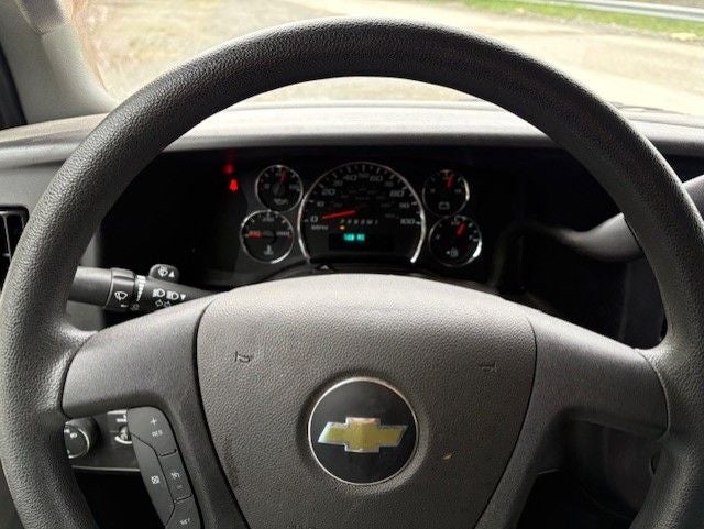 2025 Chevrolet Express 2500 Work Van Cargo