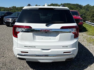2023 GMC Acadia Denali