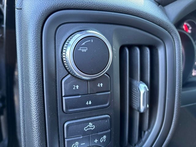 2024 GMC Sierra 2500HD Pro