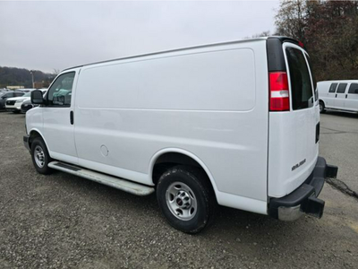 2025 GMC Savana 2500 Work Van