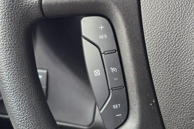 2025 GMC Savana 2500 Work Van