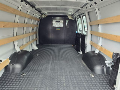 2025 GMC Savana 2500 Work Van