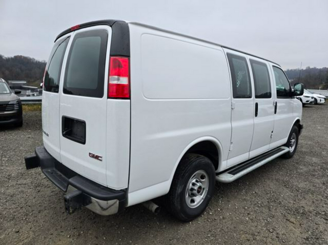 2025 GMC Savana 2500 Work Van