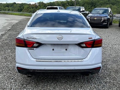 2023 Nissan Altima SR