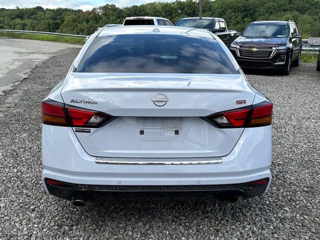 2023 Nissan Altima SR