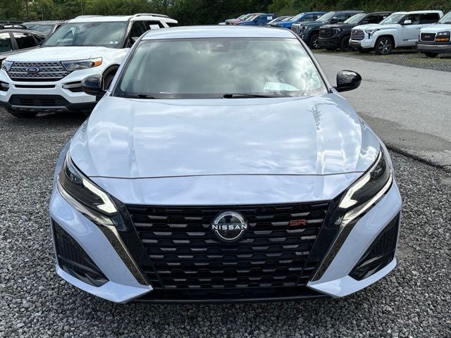 2023 Nissan Altima SR