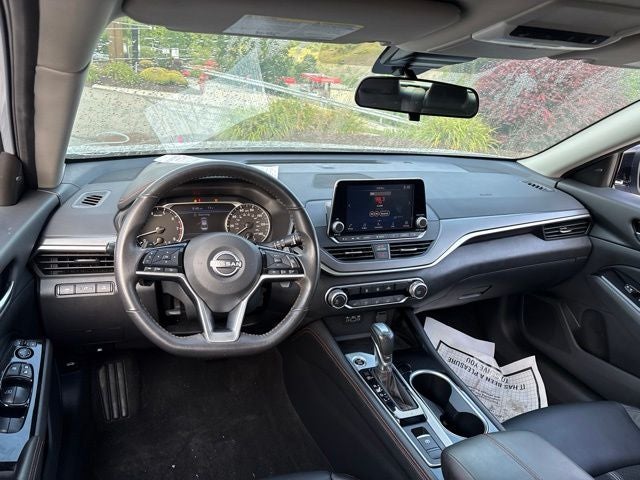 2024 Nissan Altima SR