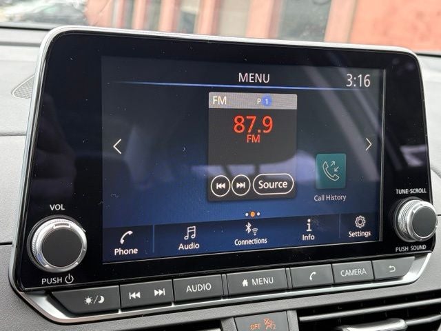 2026 Nissan Altima SV