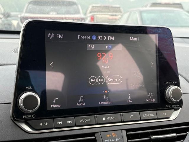 2023 Nissan Altima SV