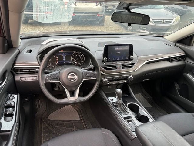 2023 Nissan Altima SV