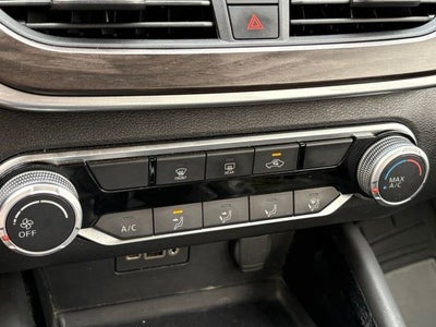 2023 Nissan Altima SV