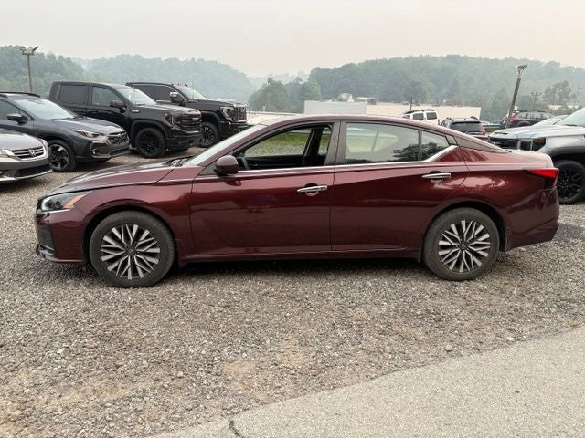 2023 Nissan Altima SV
