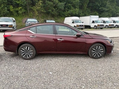 2023 Nissan Altima SV