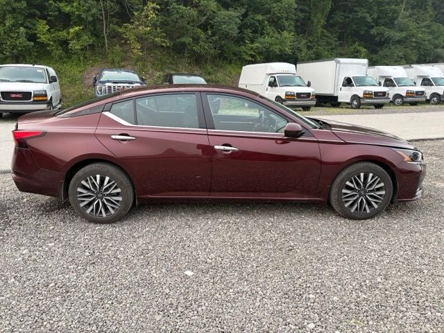 2023 Nissan Altima SV