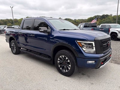 2024 Nissan TITAN Crew Cab PRO-4X®