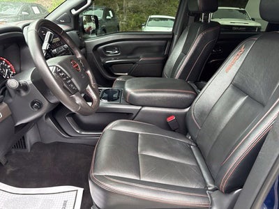2024 Nissan TITAN Crew Cab PRO-4X®