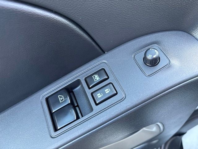 2025 Nissan Frontier King Cab® SV