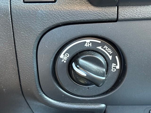 2025 Nissan Frontier King Cab® SV