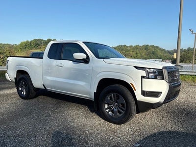2025 Nissan Frontier King Cab® SV