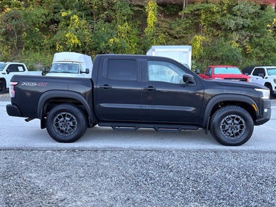 2023 Nissan Frontier Crew Cab PRO-4X®