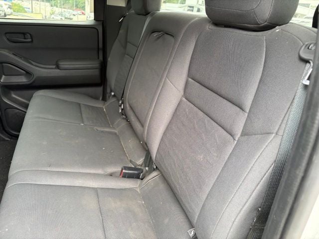 2022 Nissan Frontier Crew Cab S