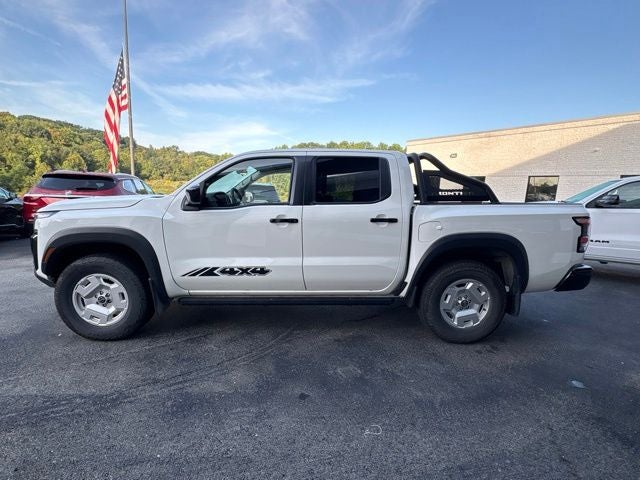 2024 Nissan Frontier Crew Cab SV