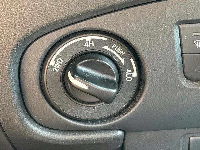 2023 Nissan Frontier Crew Cab PRO-4X®