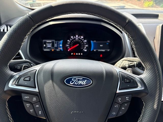 2024 Ford Edge ST