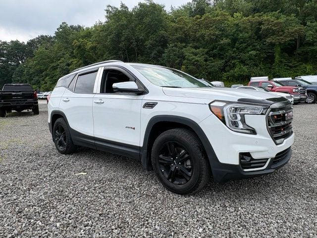 2023 GMC Terrain AT4