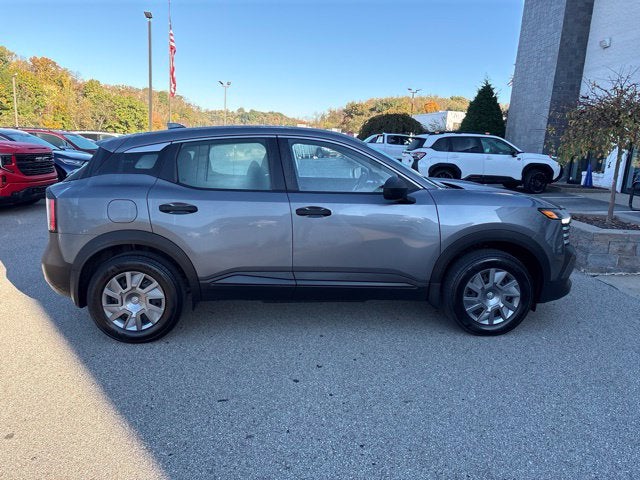 2025 Nissan Kicks S
