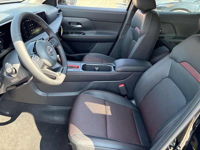 2027 Nissan Kicks SR