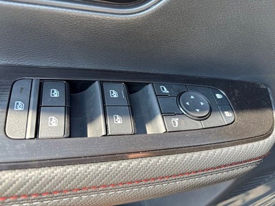 2027 Nissan Kicks SR