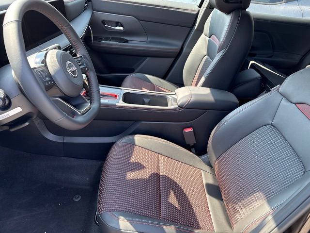 2027 Nissan Kicks SR