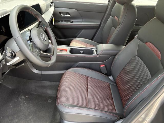 2027 Nissan Kicks SR
