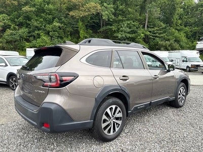 2023 Subaru Outback Premium