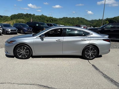 2024 Lexus ES 300h