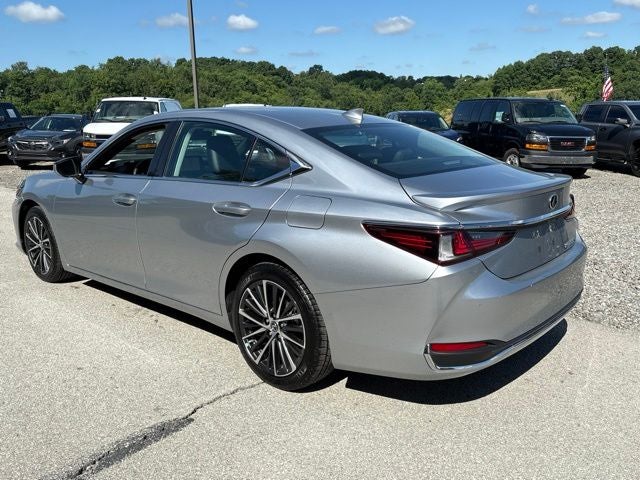 2024 Lexus ES 300h