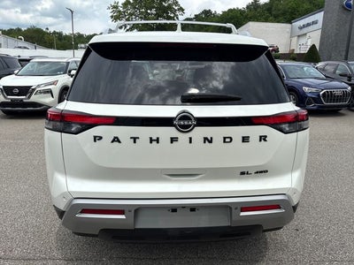 2023 Nissan Pathfinder SL