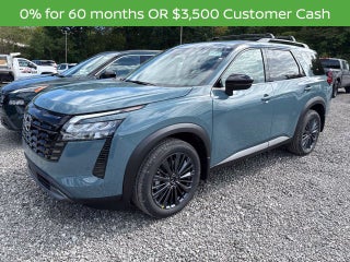 2026 Nissan Pathfinder SL