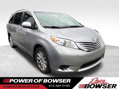 2017 Toyota Sienna LE 7 Passenger