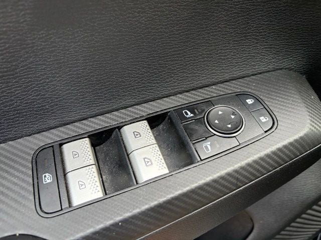 2022 Mitsubishi Outlander Black Edition