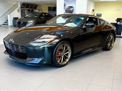 2026 Nissan Z Heritage Edition (Z32 Midnight Purple)