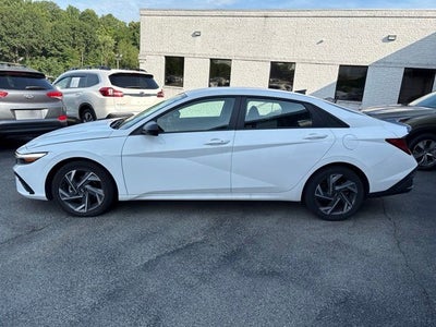 2025 Hyundai Elantra Hybrid SEL Sport