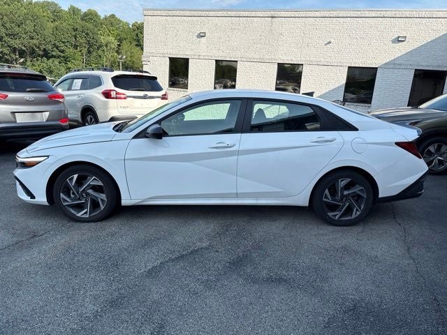 2025 Hyundai Elantra Hybrid SEL Sport