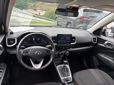 2025 Hyundai Venue SEL